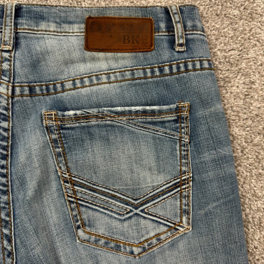 BKE Tyler Jeans Men's 33 XXL Straight Leg Blue Stretch Denim 38 Inseam